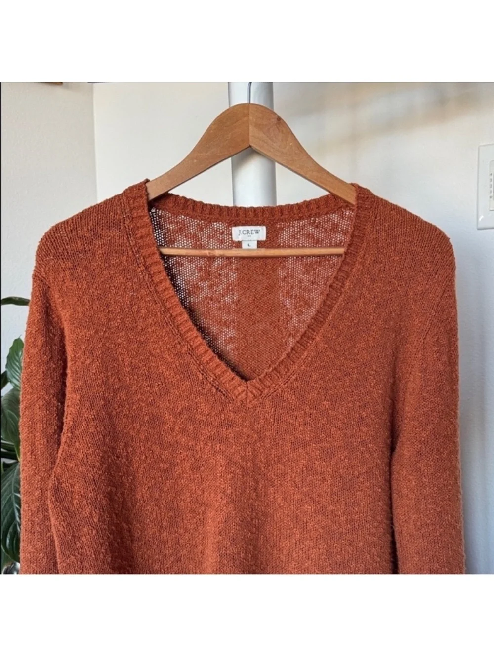 J Crew Brown Copper Knit V Neck Sweater Sz L side slits